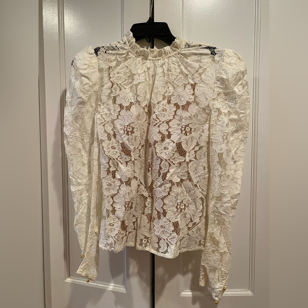 **NWT** WAYF high neck lace blouse with camisole